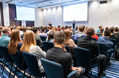 EVENEMENT CONFERENCE