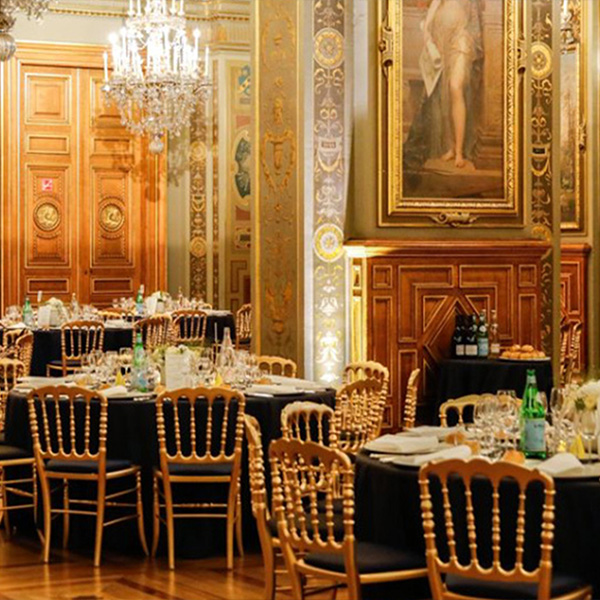 LANDES EVENEMENT REPAS DINER ASSIS HAUTE DE GAMME